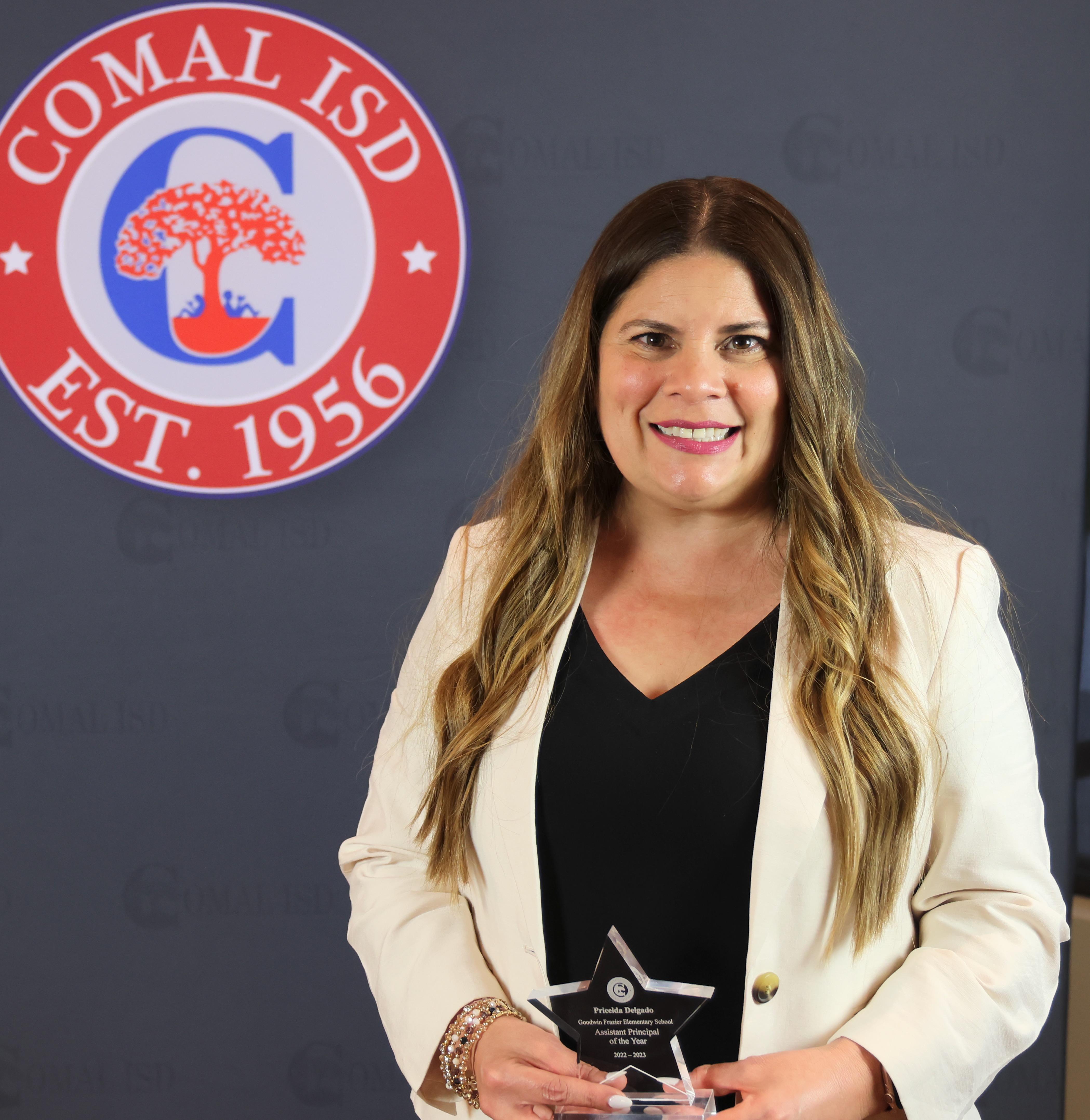 Campus Teachers Of The Year Staff Honored At Night Of Stars Comal