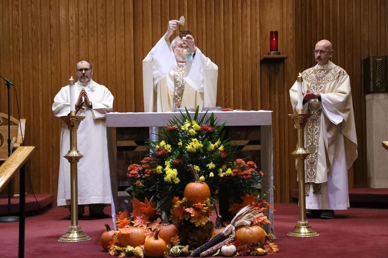 St. Edmund Honored on Feast Day Featured Photo