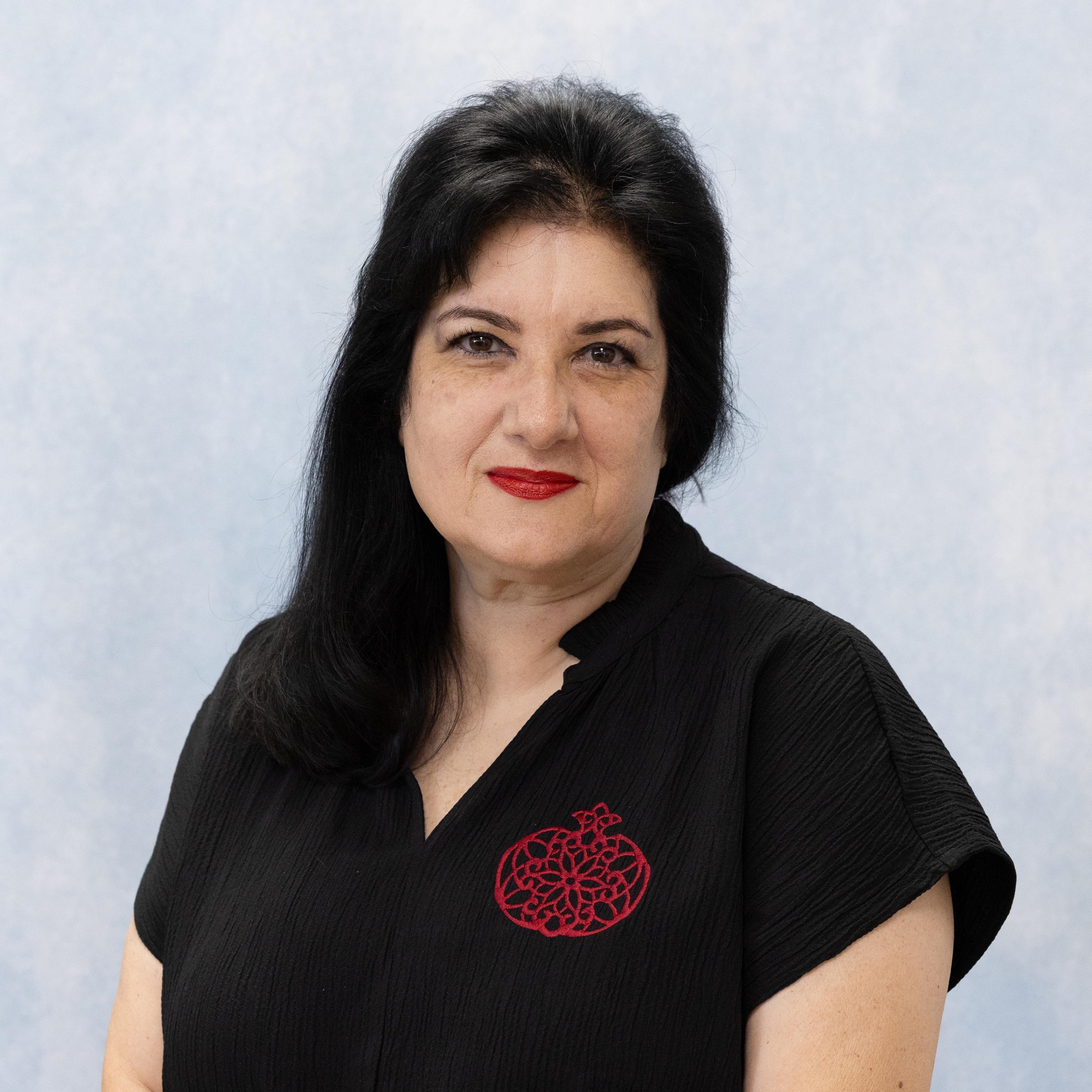 AlineShirajian's Profile Photo