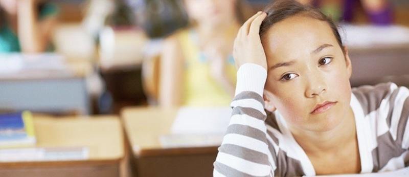 Inattentive student struggling to focus in class