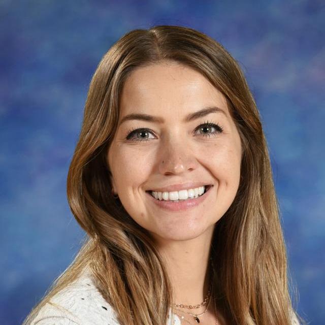 LinaFerradino's Profile Photo