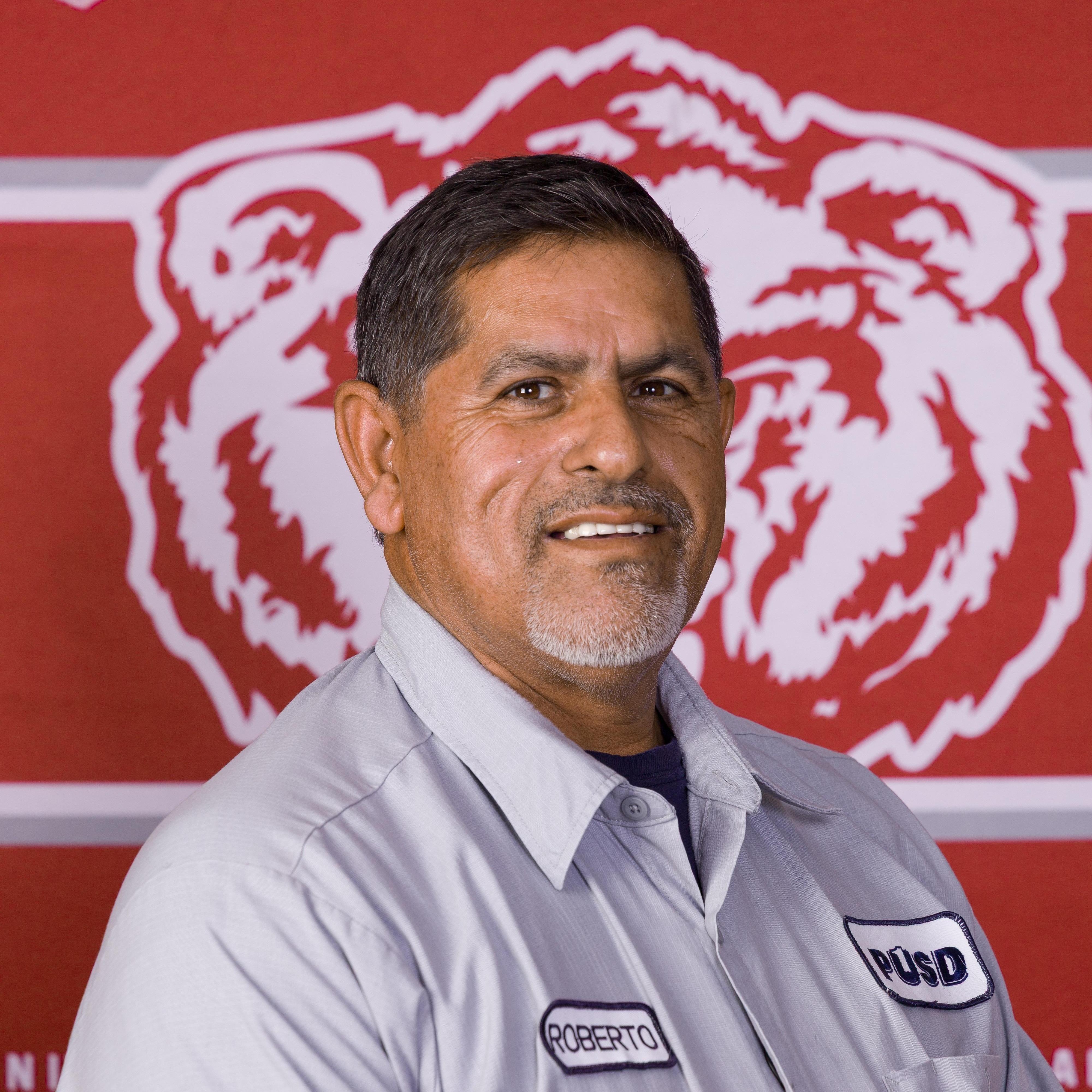 RobertoGutierrez's Profile Photo