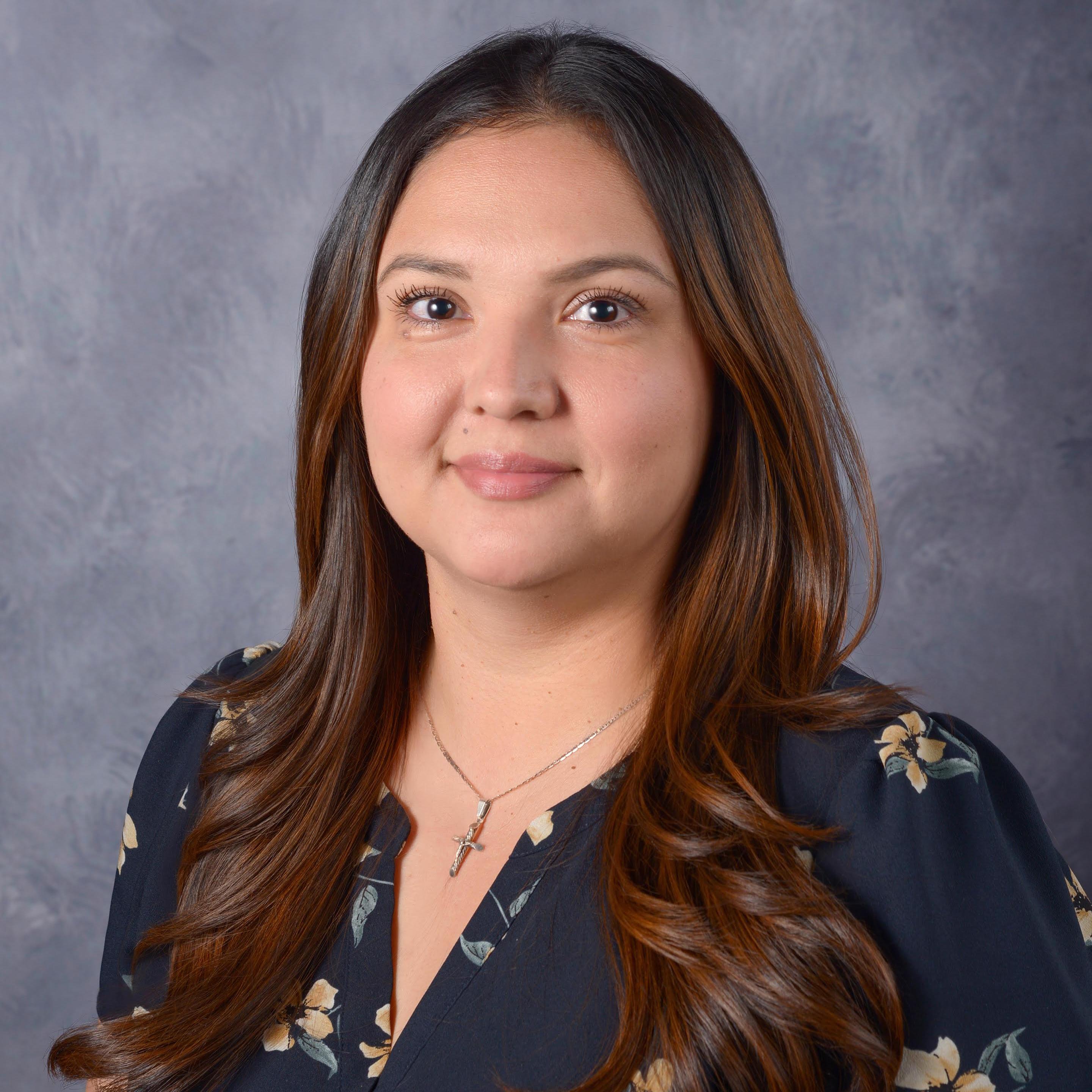 LIZBETHOLIVAS's Profile Photo