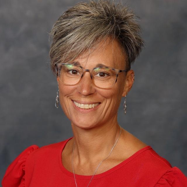 StephanieHinds's Profile Photo