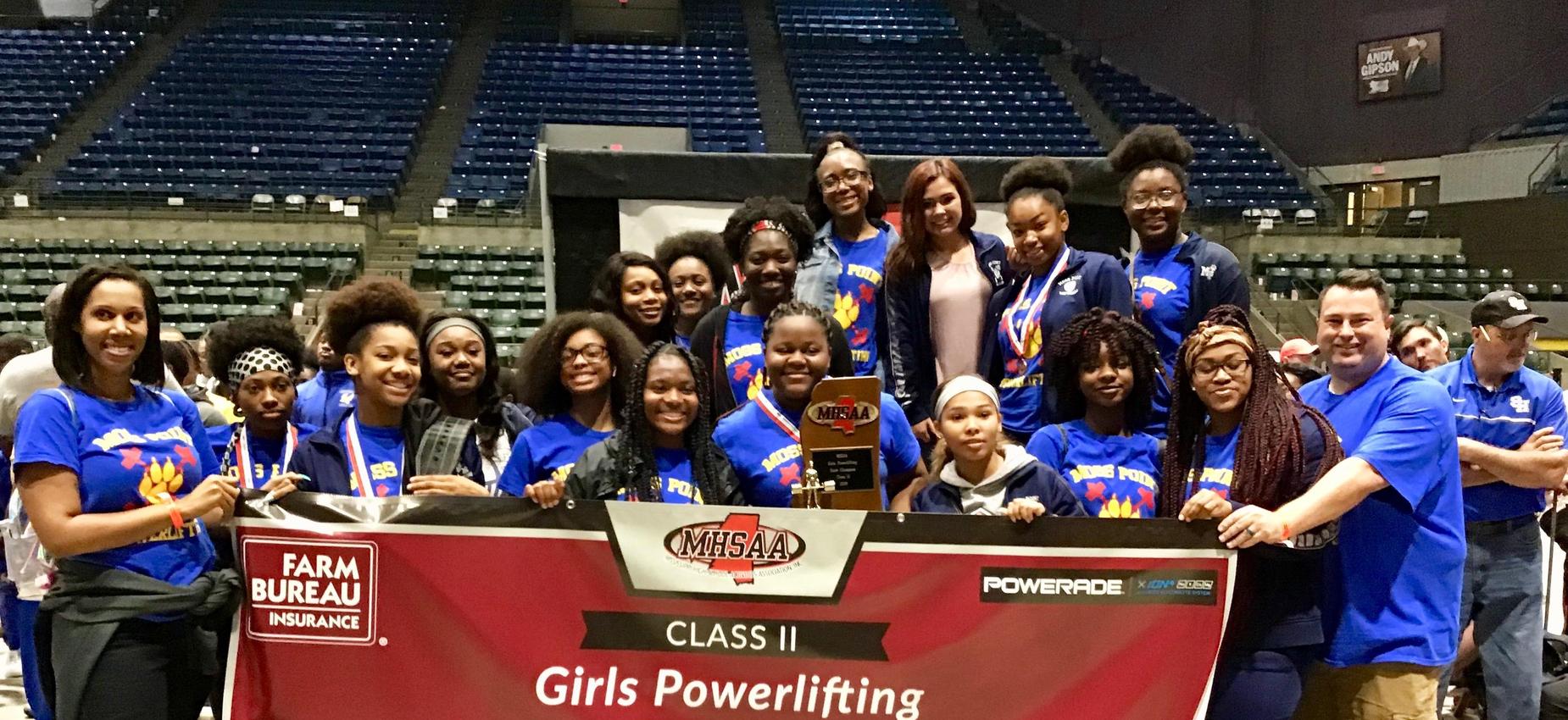 girls powerlifting state champions group picture
