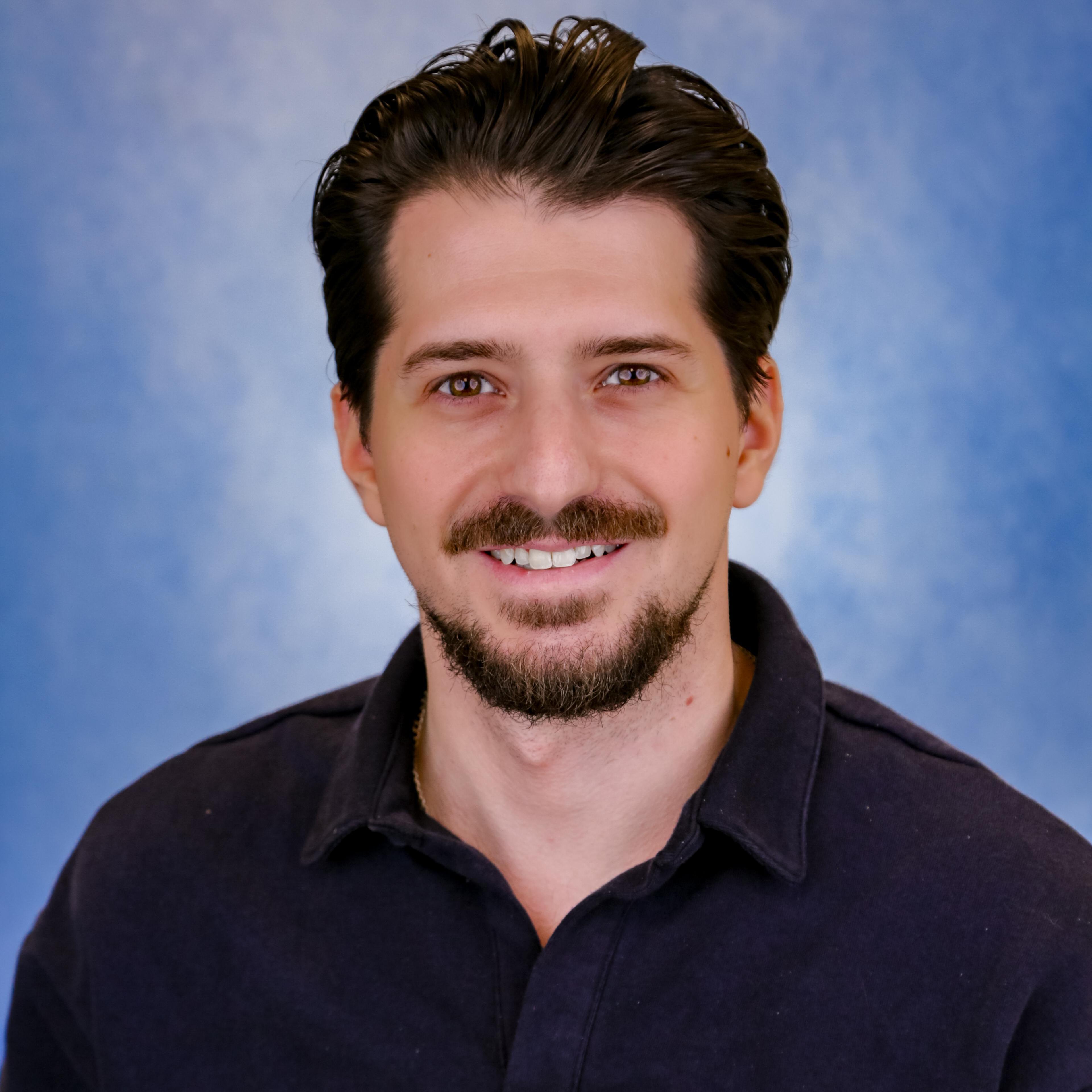 VictorPlavitu's Profile Photo