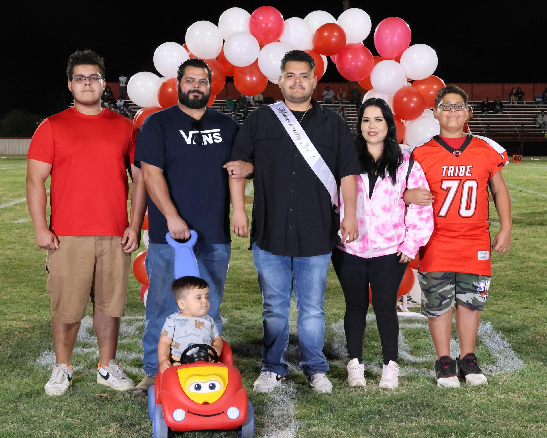 formal photos of candidates and their escorts