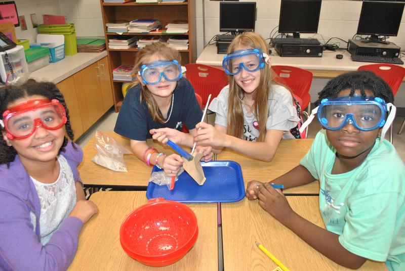 Mrs. Harrod's 5th Grade Seperating Mixture Activity Featured Photo