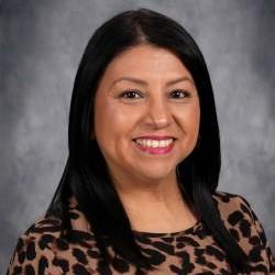 SallyCanales's Profile Photo