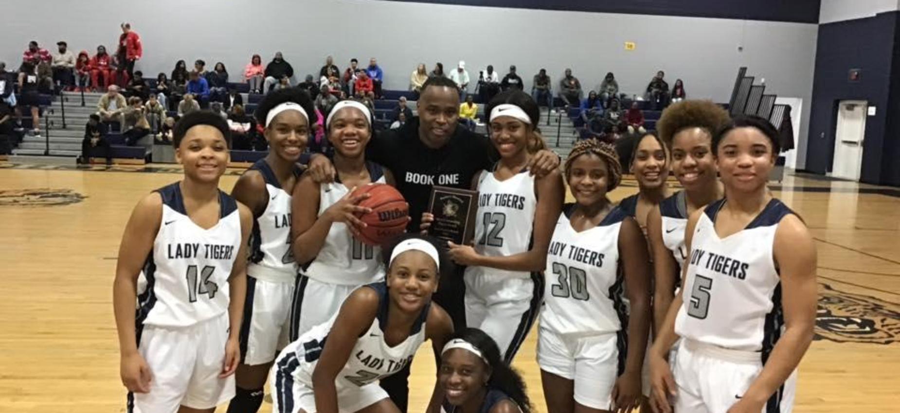 Lady Tigers Basketball