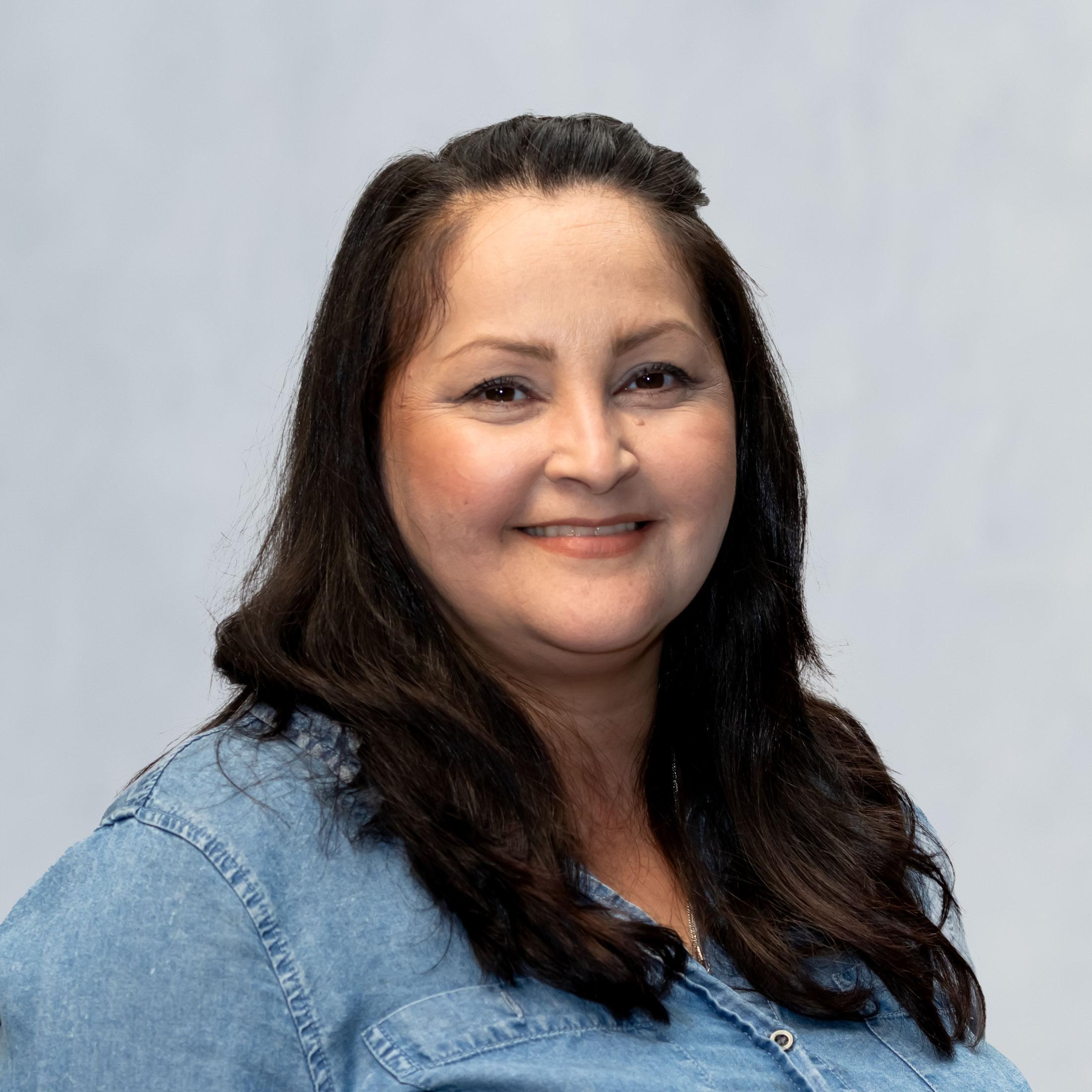 ElvaIbarra's Profile Photo