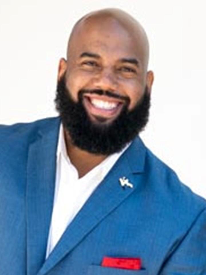 Picture of Aaron Hall