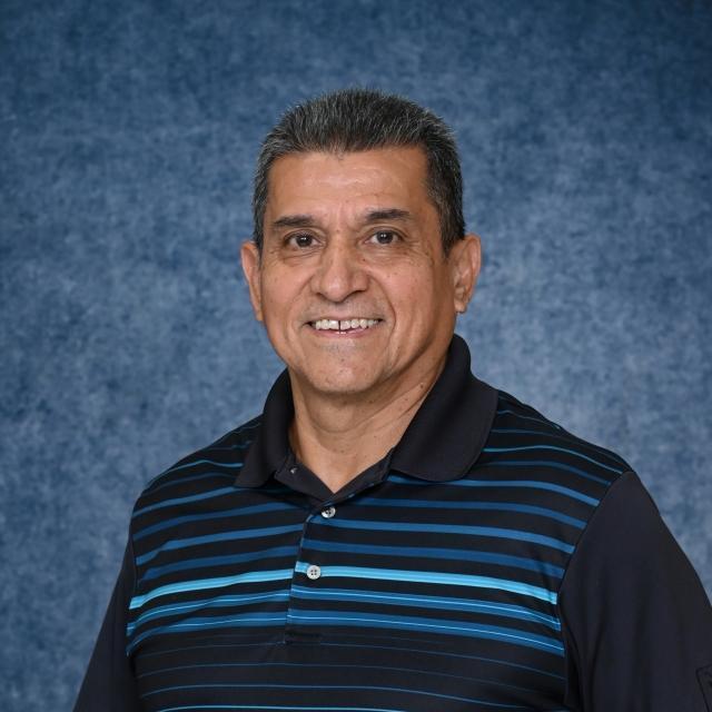 OscarCeron's Profile Photo