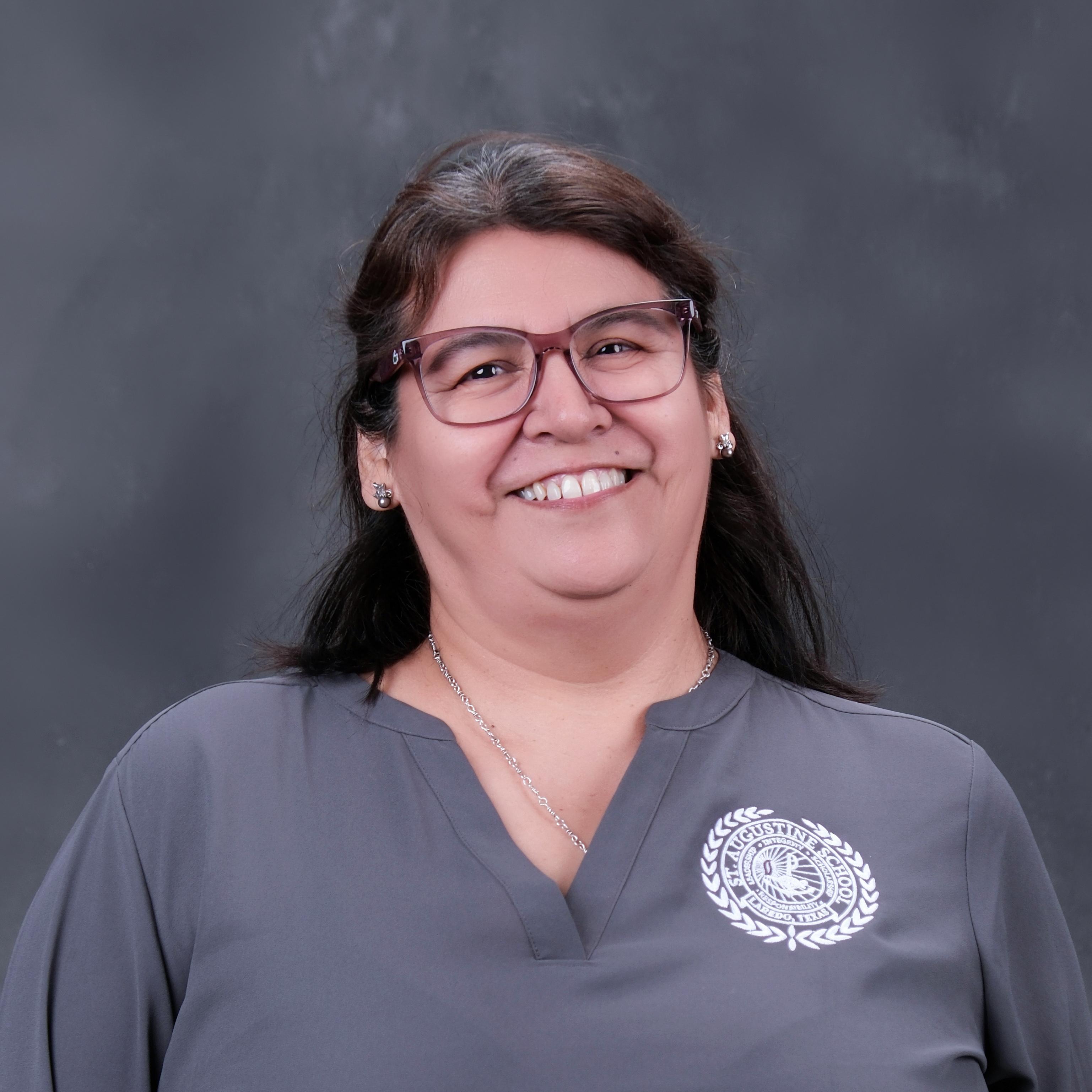 LizetteGutierrez's Profile Photo