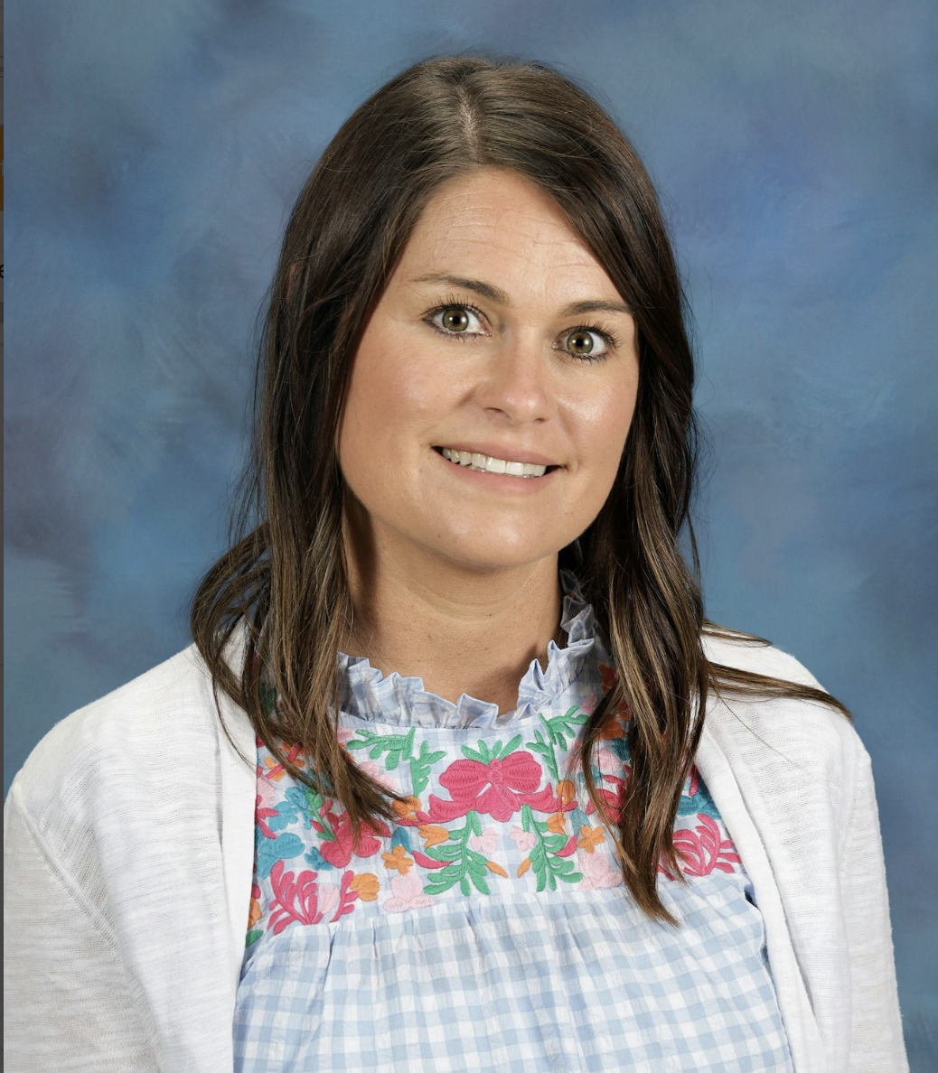 Mrs. Kellie Cash