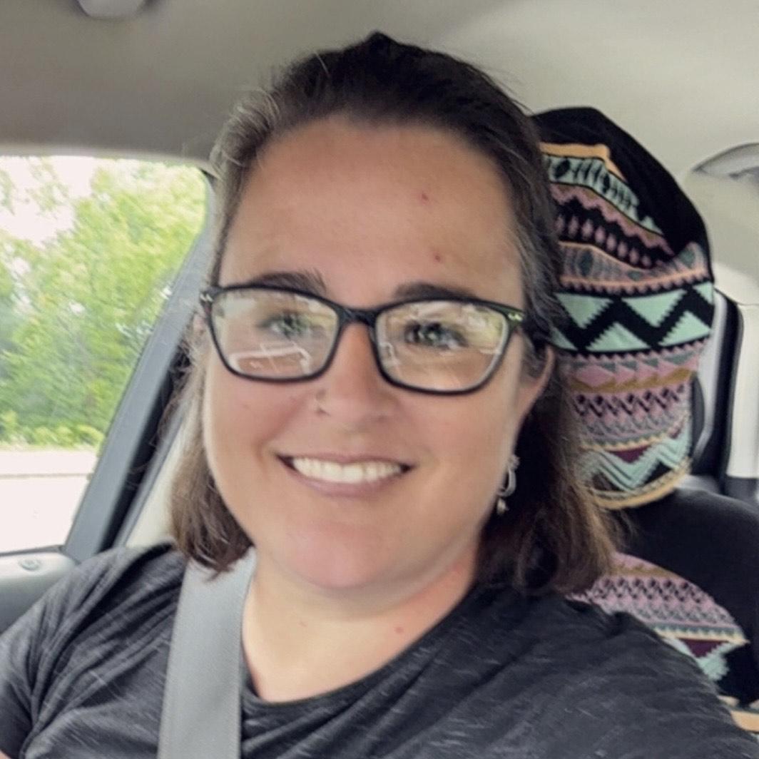 ElizabethConnors's Profile Photo
