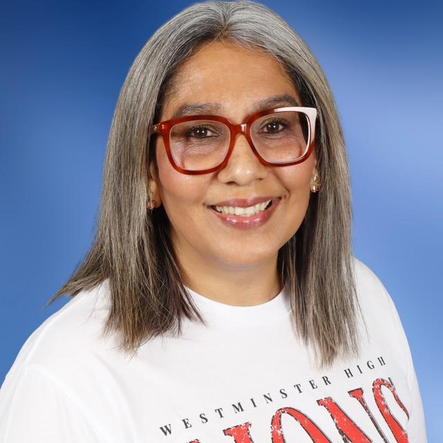 AasiyaDadabhoy's Profile Photo