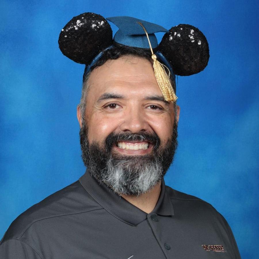 AlexAguila's Profile Photo