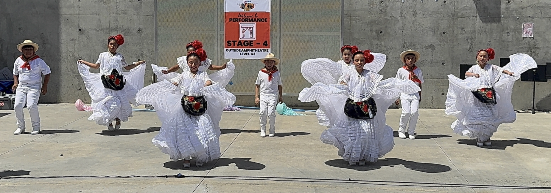 Folklorico Performance