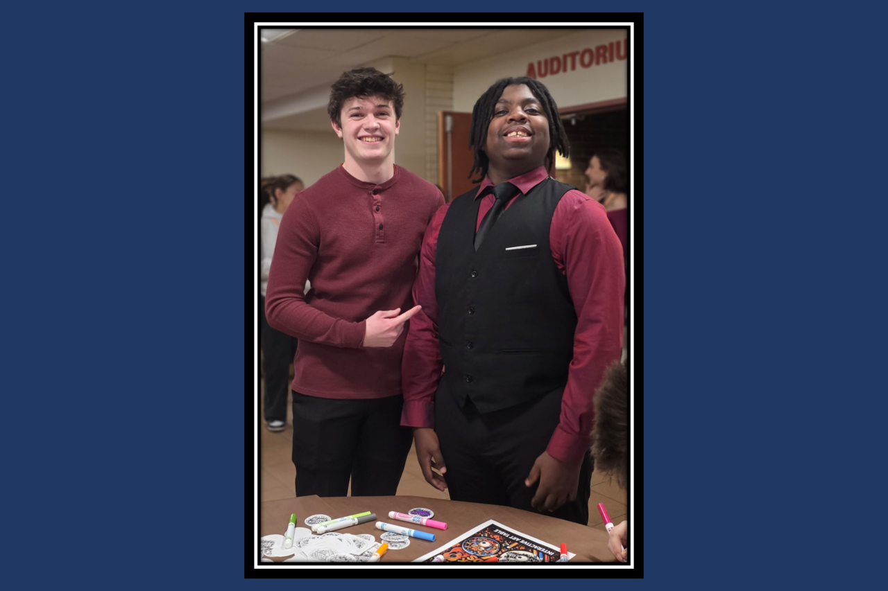 Students at the Amplified Canvas night