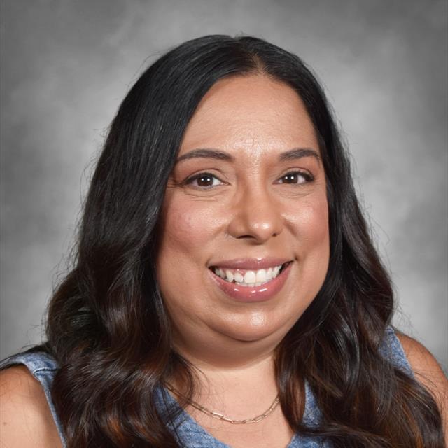 NicoleVazquez's Profile Photo