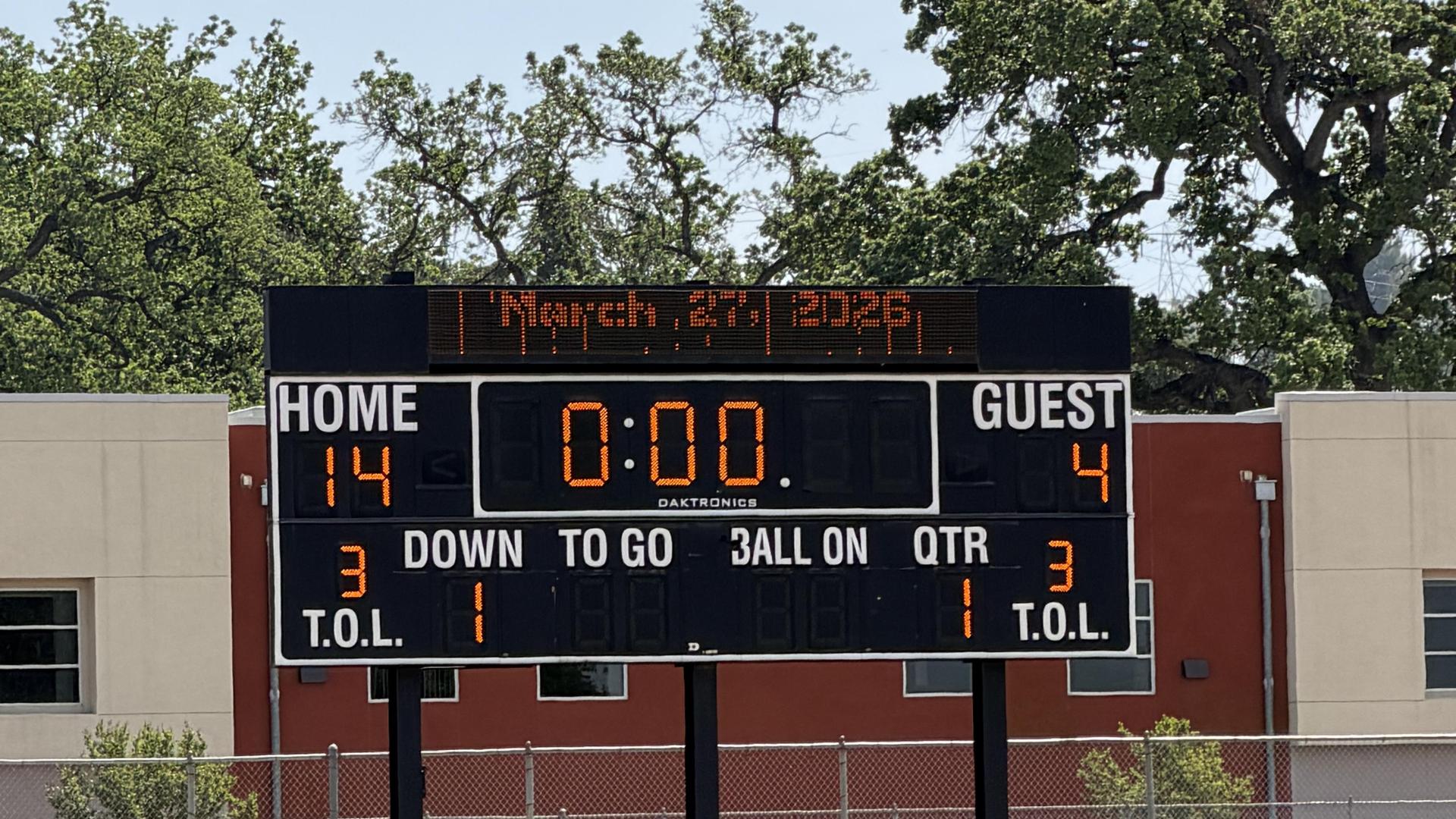 Powder Puff 2026 Final Score (Seniors Home; Juniors Guest)
