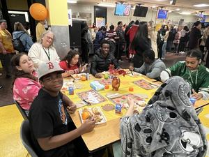 Students at the Friendsgiving table