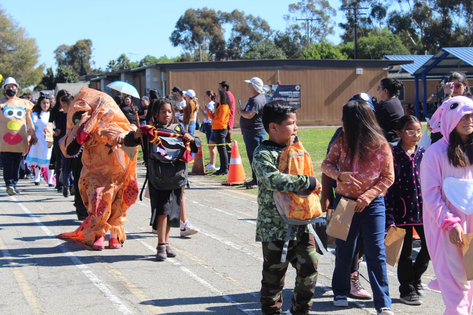Reading Is Fundamental (RIF) – Costume Parade, Trunk or Treat, and Día de los Muertos 3
