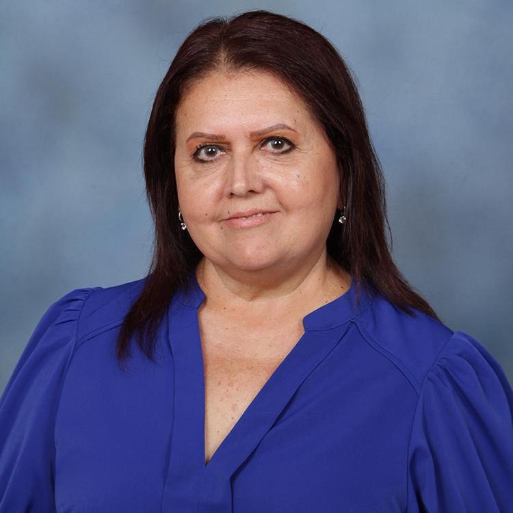YvonneChampion's Profile Photo