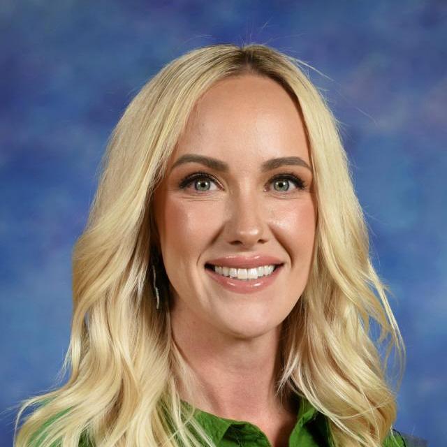 TaraRoberts's Profile Photo