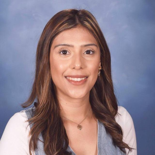 StephanieCarrera's Profile Photo