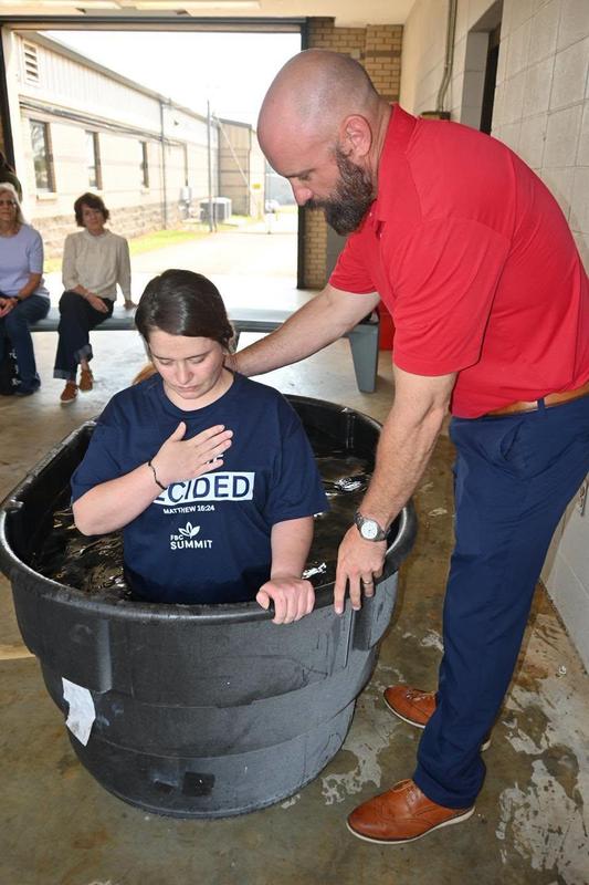 Sheriff Bryant “Wally” Jones Welcomes First Baptist Church Summit for Baptismal Ceremony at the Pike County Detention Center