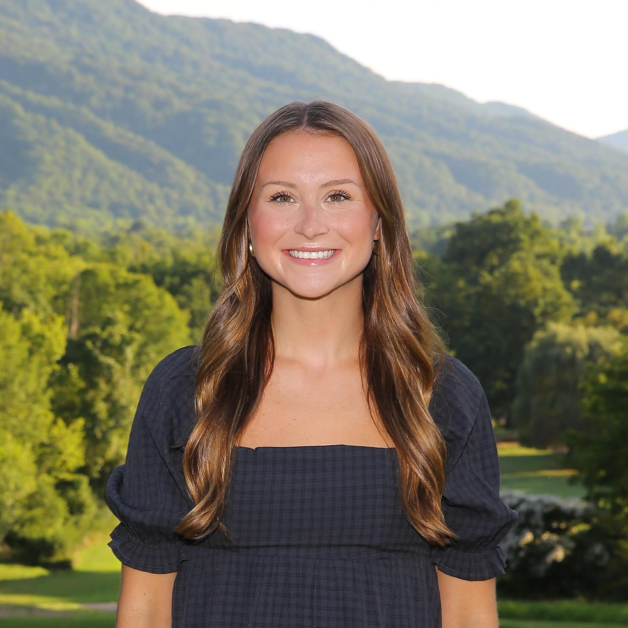 MayceeBaker's Profile Photo
