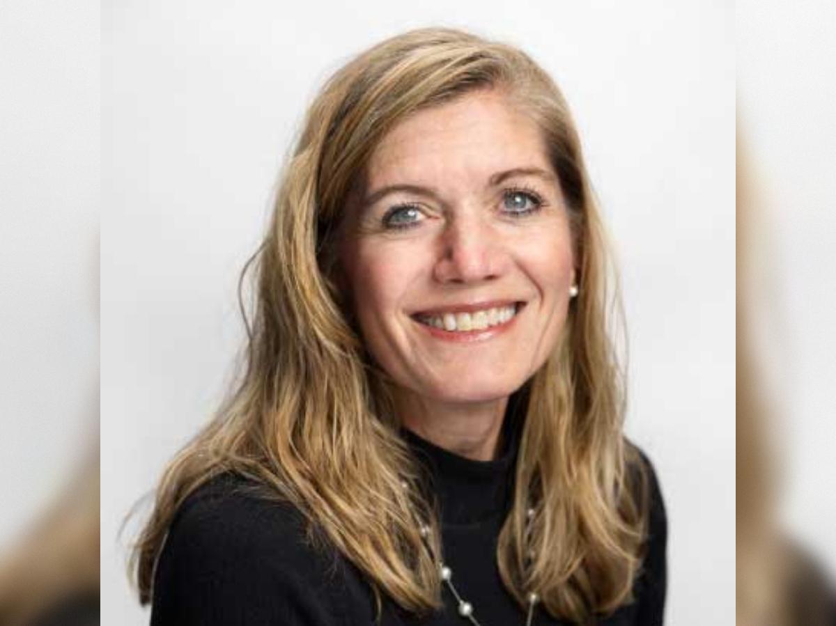Mia (Herzog) Bertagnolli `84, Ph.D.