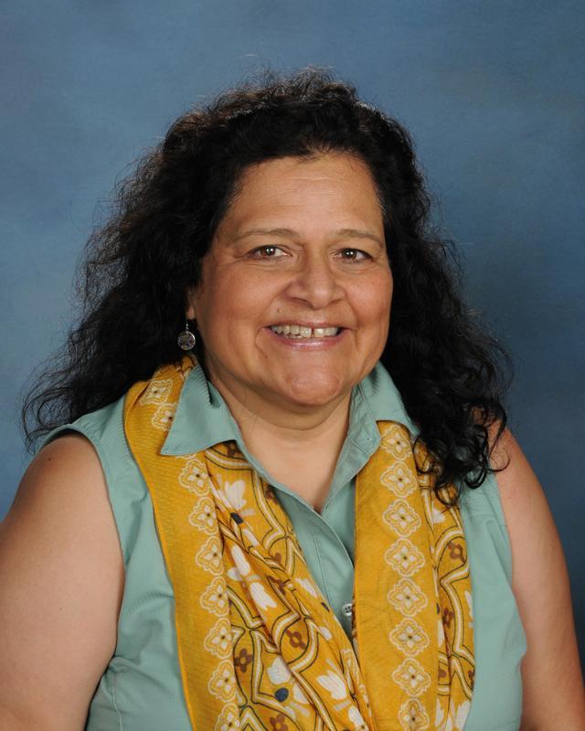 Theresa Valenzuela Photo