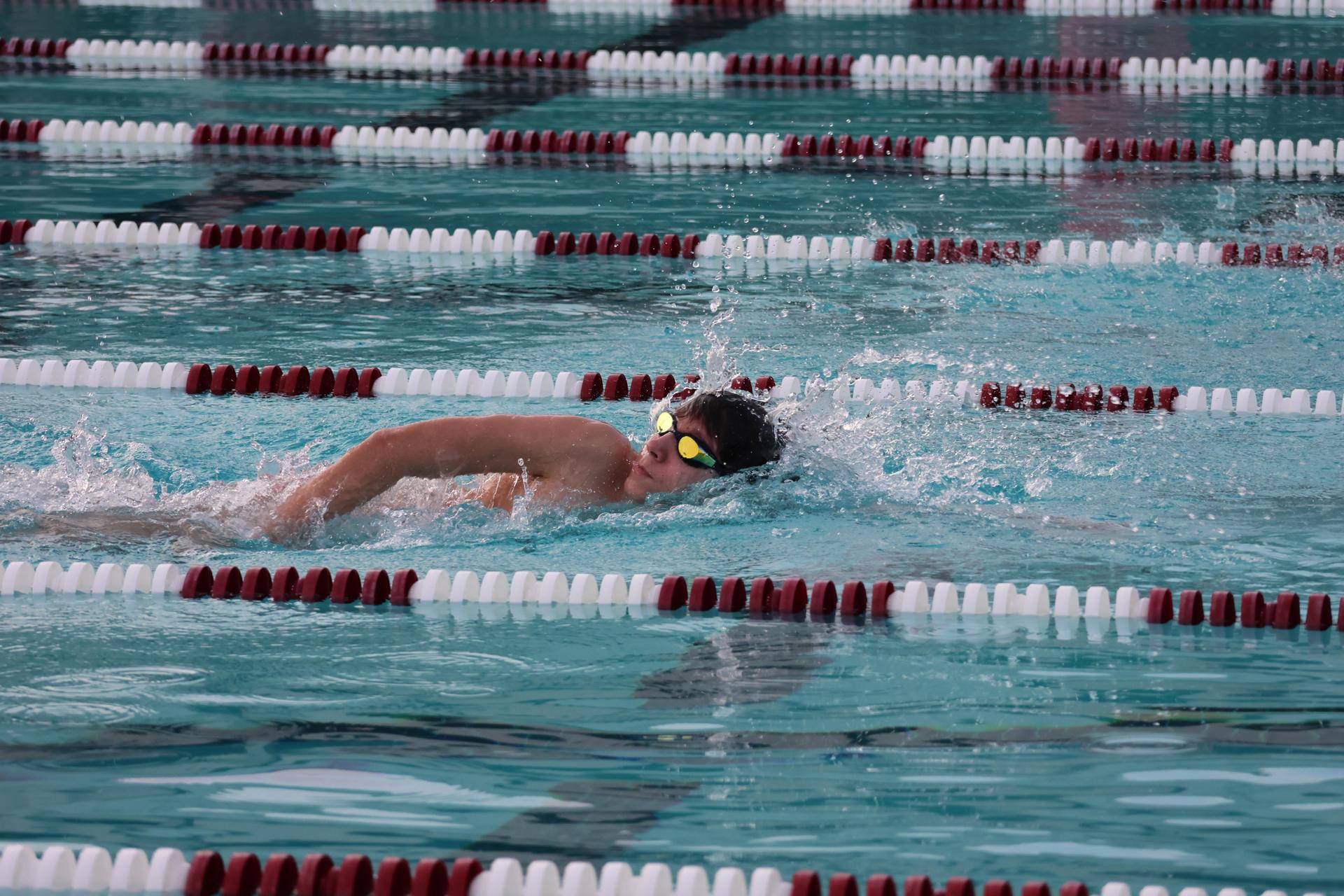 Isaac Dunn swimming