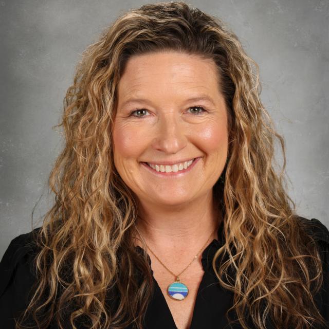 AngelaJames's Profile Photo