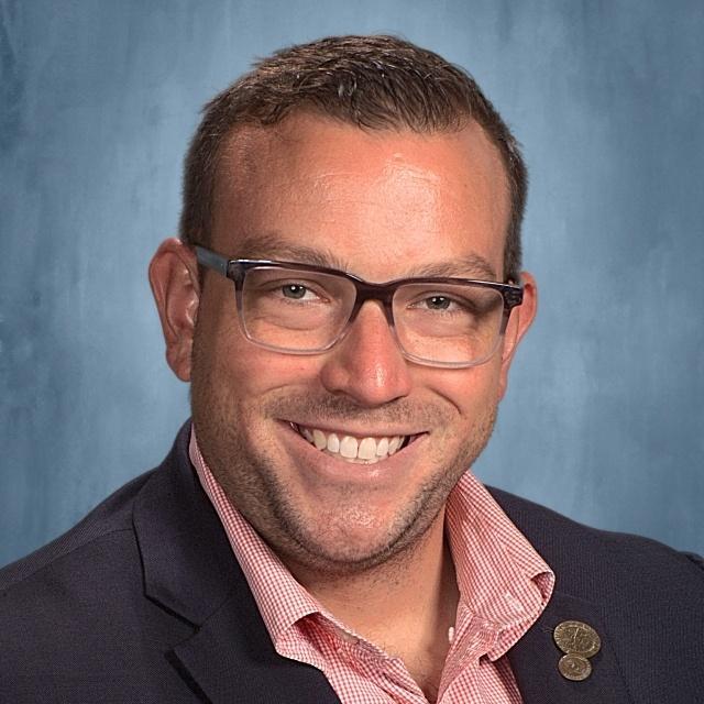 DeanWest's Profile Photo