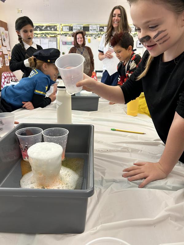 kids doing a science experiment