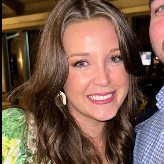 AnnahHicks's Profile Photo