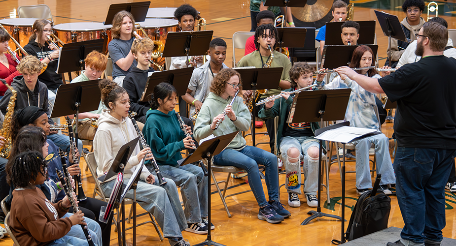 Students perform instrumental music during PGCPS' Spring Fling arts showcase.