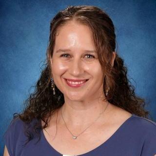 EmmaCueva's Profile Photo