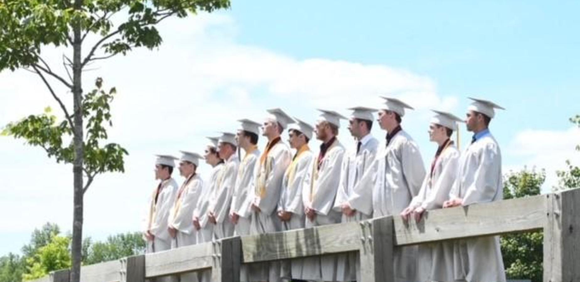 Grad Buds