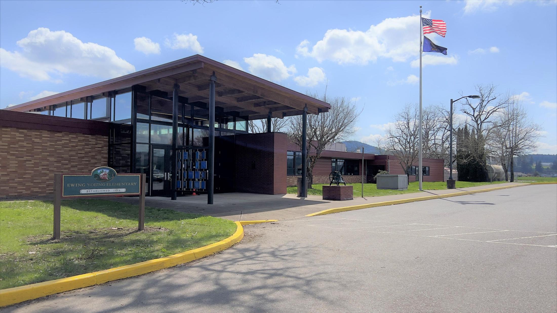 Ewing Young Elementary Ewing Young Elementary NewbergDundee Public