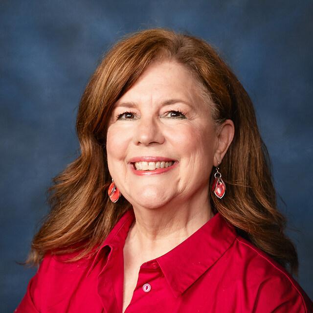 AmyAlvizo's Profile Photo