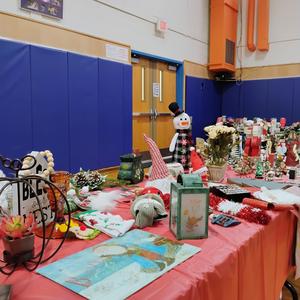 Holiday Bazaar 04.jpg