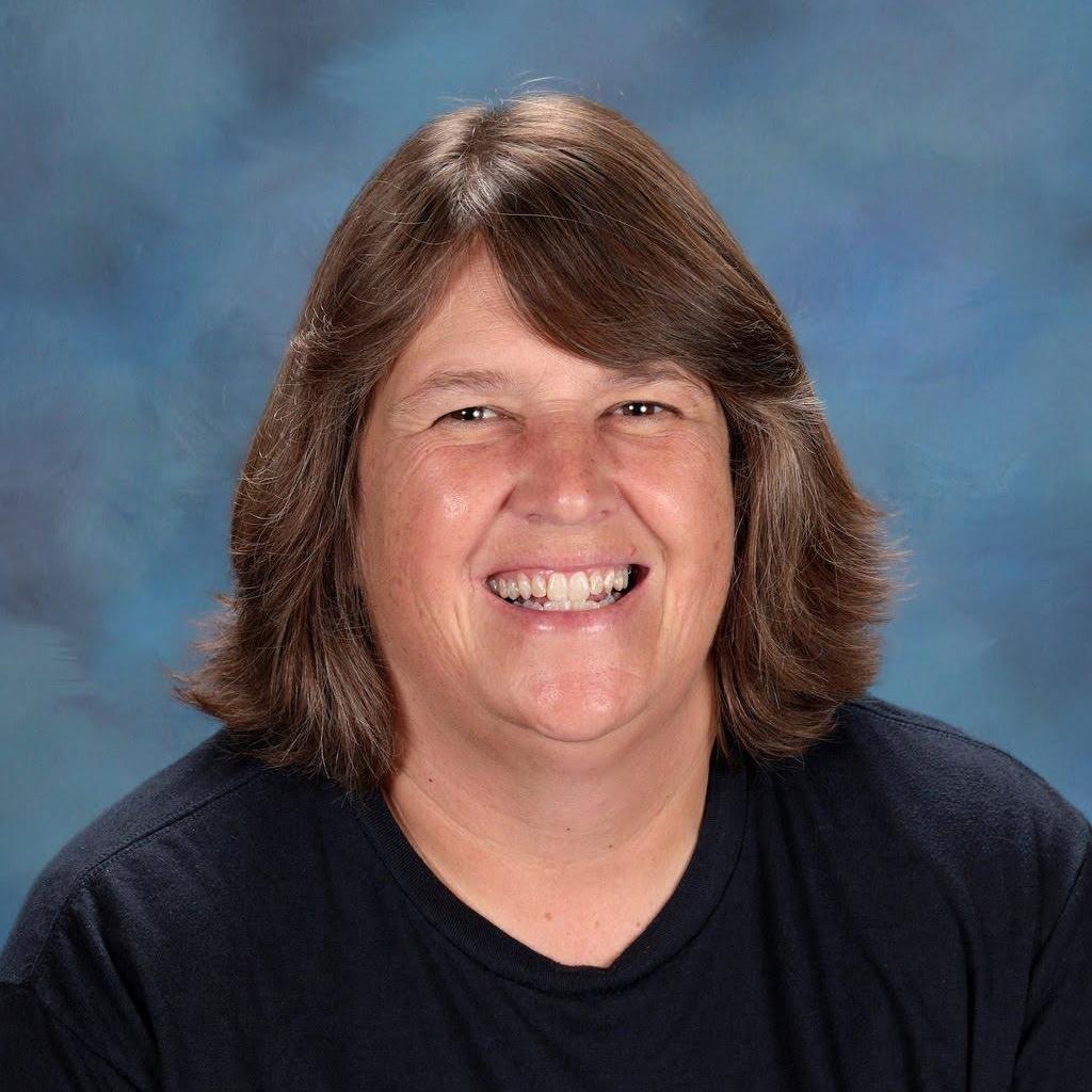 AmyUtt's Profile Photo