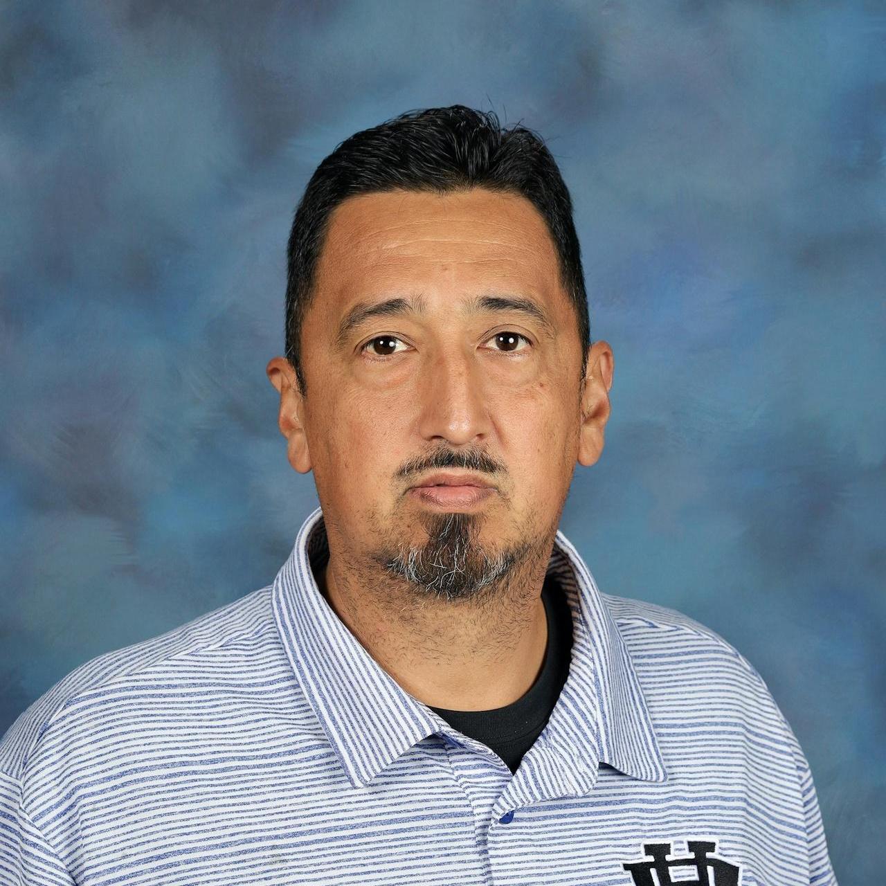 EfrainOchoa's Profile Photo