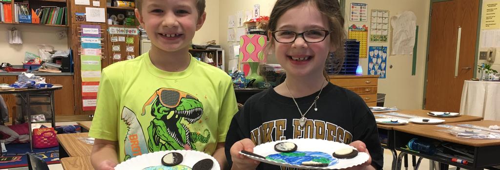 Students with moon phases oreo project