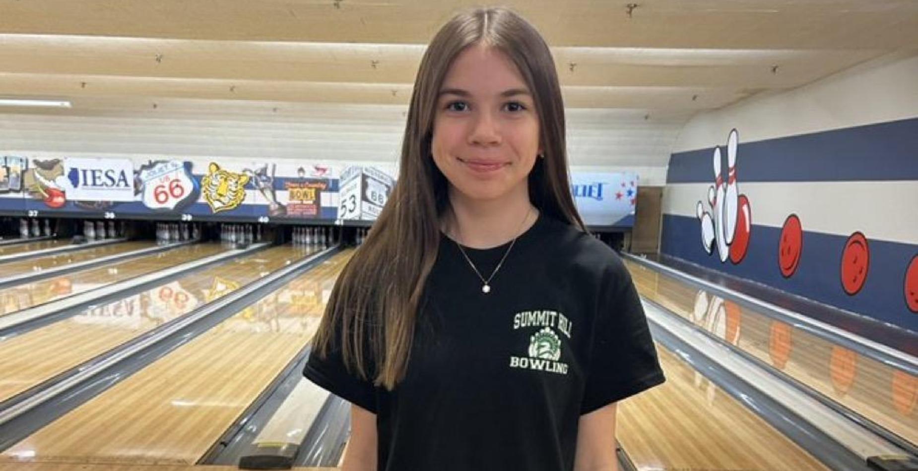 Spartan bowler at the Illinois Elementary School Association Girls State Bowling Tournament before competition.